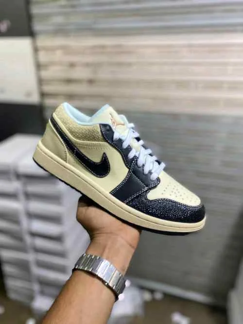 Nikee Air Jordan 1 Low Coconut Milk Black TOP BATCH UA - Image 3