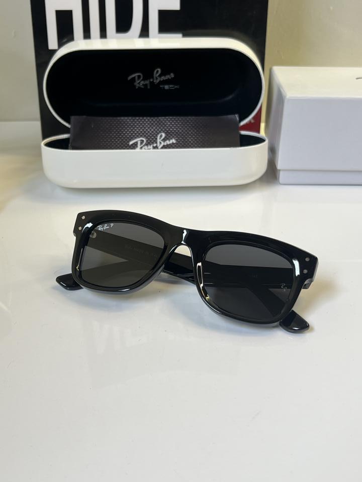 Rayban 501 Glossy Black Wayferar Reverse With Og packing - Image 4